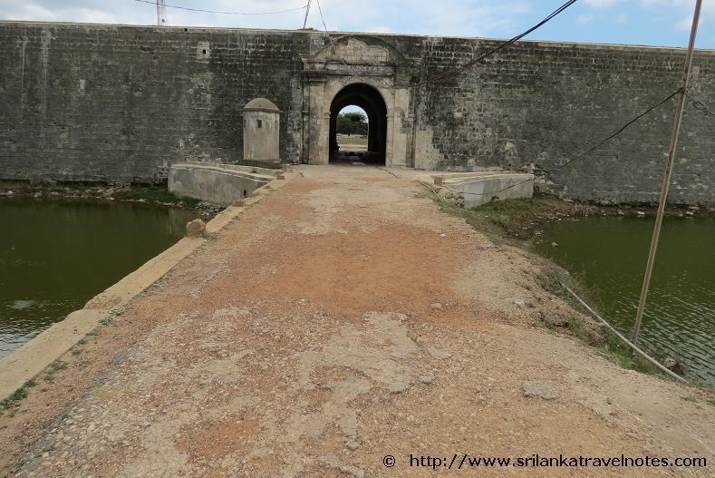 Sai Holiday Inn Jaffna Luaran gambar